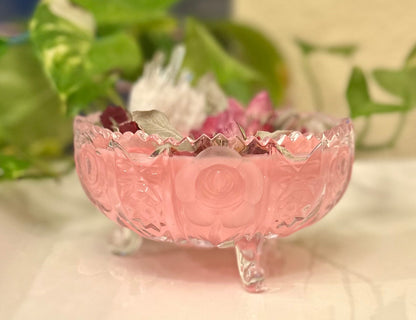 Wick-less candle/ Love/ Roses/ Intention Candle/ Witchy Candle/ Crystal Candle