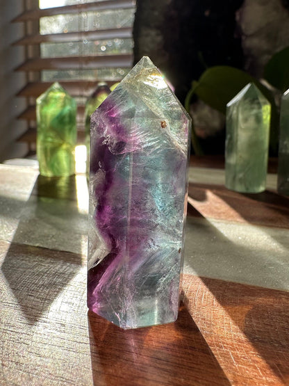 High quality fluorite mini tower/ rainbow fluorite / gemmy/ flashy / transparent