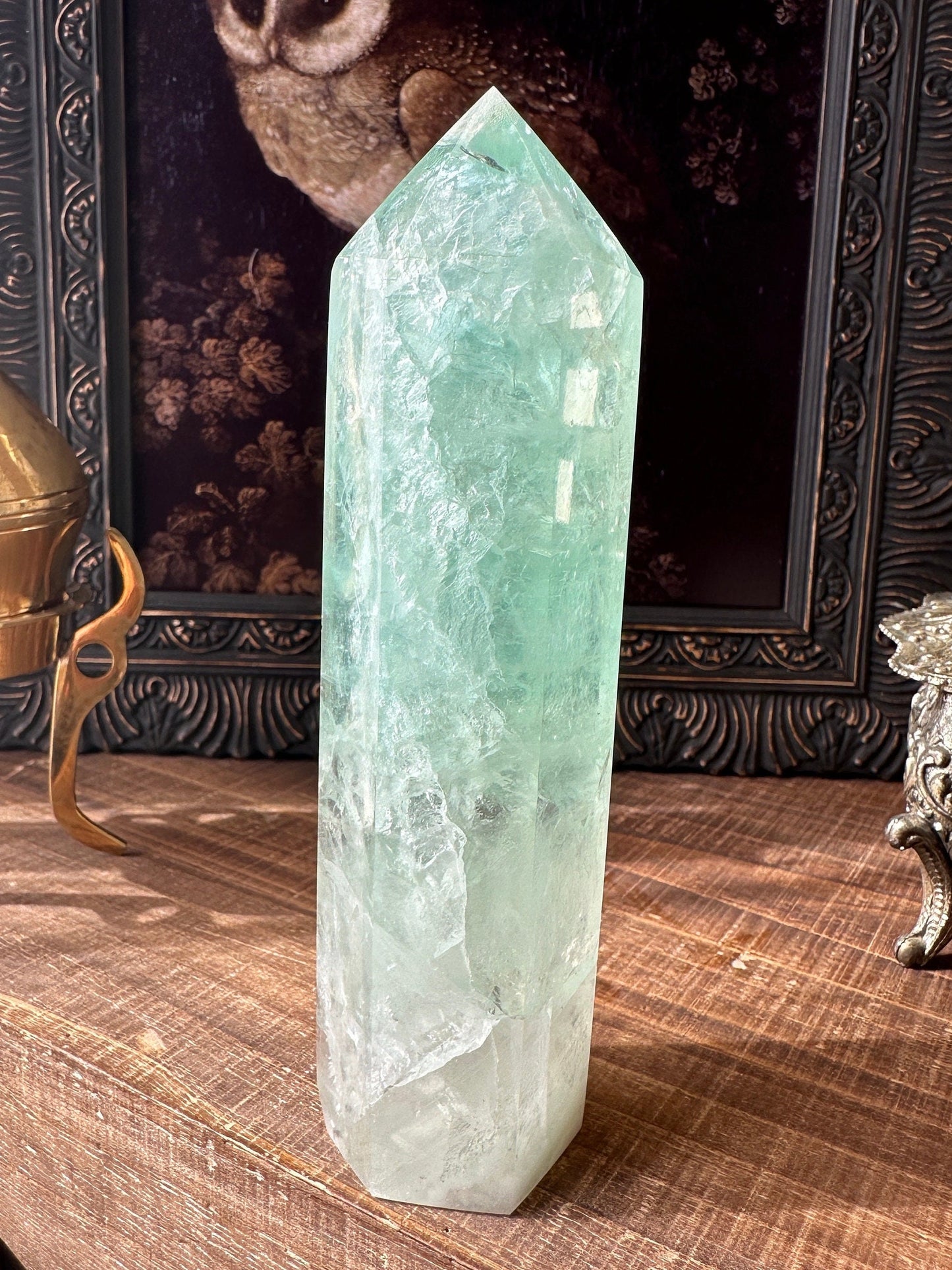 High quality green fluorite tower/ rainbow fluorite / gemmy/ flashy / transparent