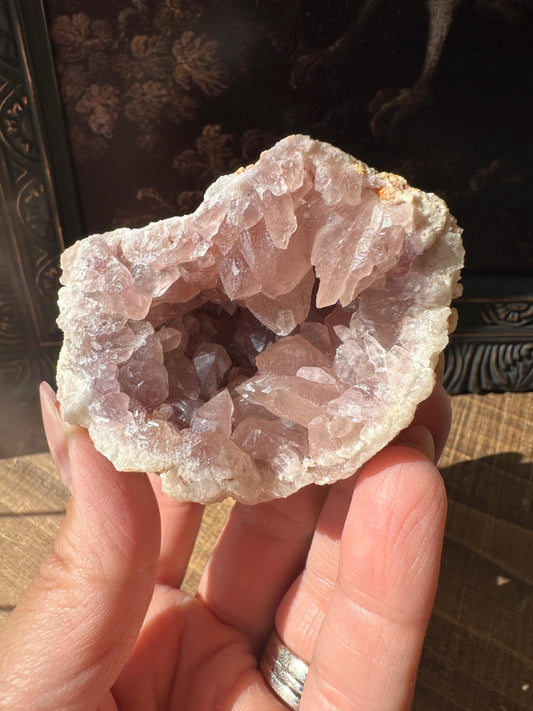 Raw AAA Grade High Quality Pink Amethyst Geode, Argentina, Pink Amethyst Cluster, lavender amethyst, gemmy, high luster, high grade quartz